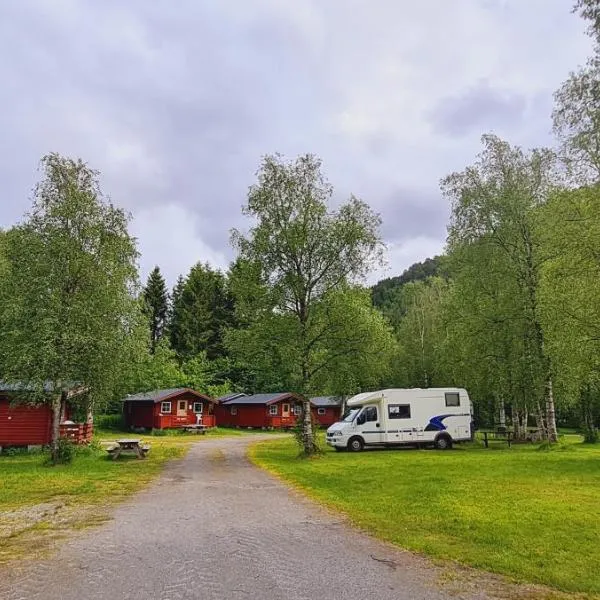 Romsdalseggen Camping, hotel v destinaci Isfjorden