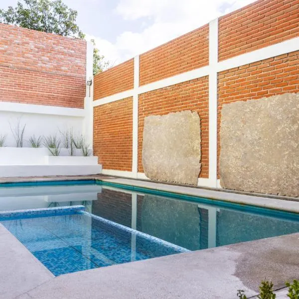 Capital O Hotel Emperadores Inn, Atlixco, hotel en Atlixco