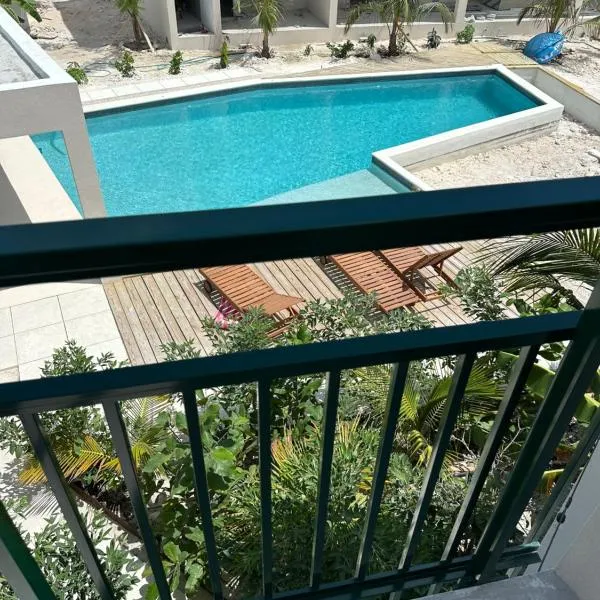 Beachwalk Studios at Grace Bay Beach、プロビデンシャレスのホテル