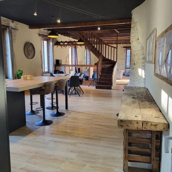 Le Chardonnay, hotel v destinaci Savigny-lès-Beaune