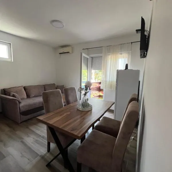 Apartman Sreckovic, hotel v destinaci Gunjica