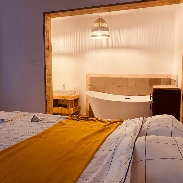 Menasagi Sit&Dream Cottage, hotel en Armăşenii Noi