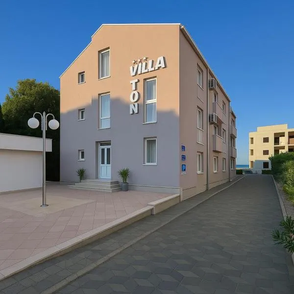 Villa Toni – hotel w mieście Sveti Filip i Jakov