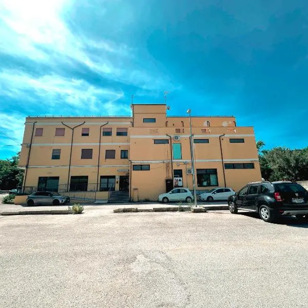 La Via Roma, hotell sihtkohas Torre deʼ Passeri