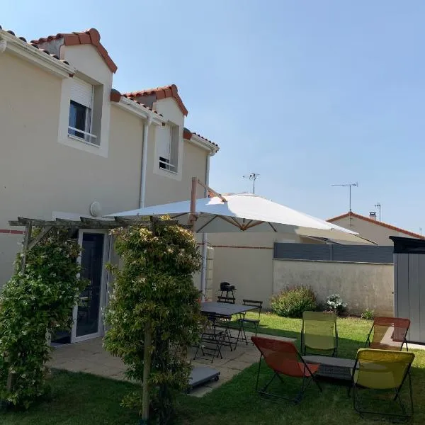 Greg House 49 - Chambres d'Hôtes, отель в городе Beaupréau