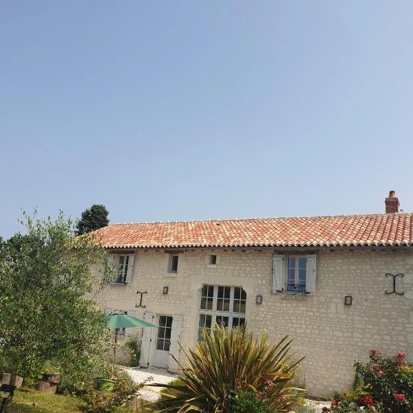 La Tour du Raygnier, hotel em Verneuil-le-Château