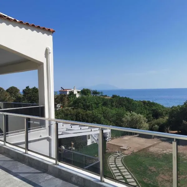 Platan Paradise, hotel in Maronia
