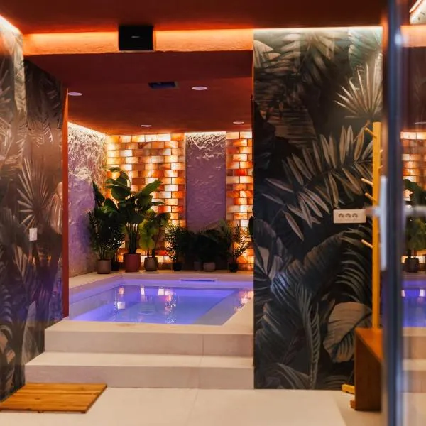 Dripper Urban Retreat, hotel em Oradea