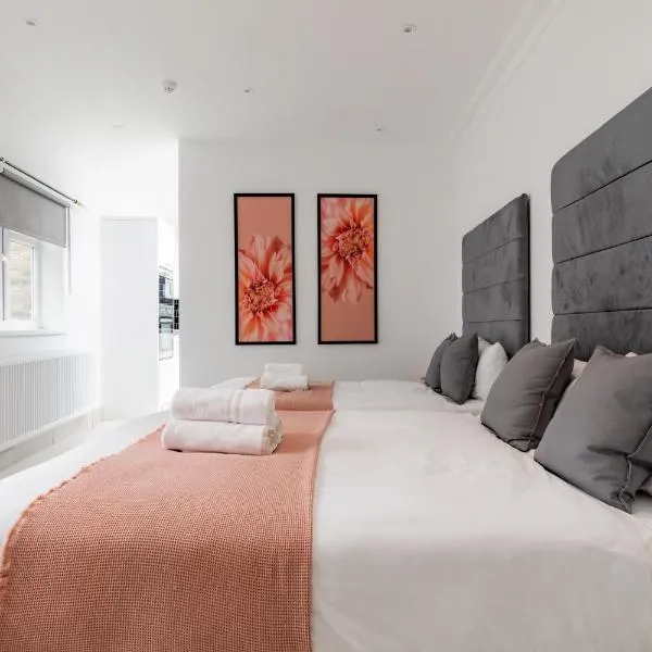 Hotel Orlando by PLI, hótel í London