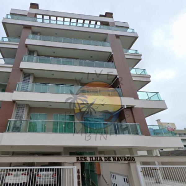 Apartamento Zona Central da Praia com 03 Suítes