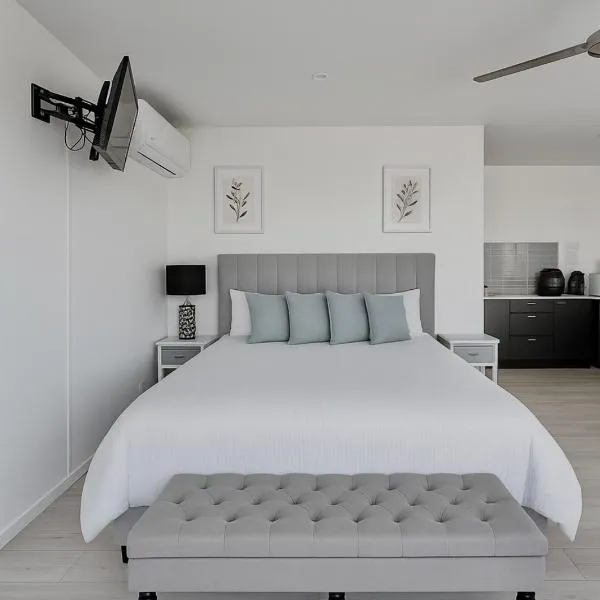 Self contained guest house family friendly - sleeps 4, hotell Gold Coastis