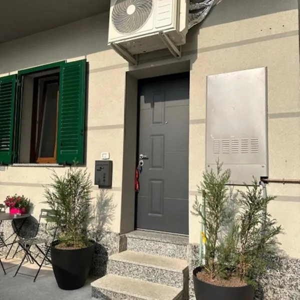CARDAHOUSe, viešbutis mieste Cogliate