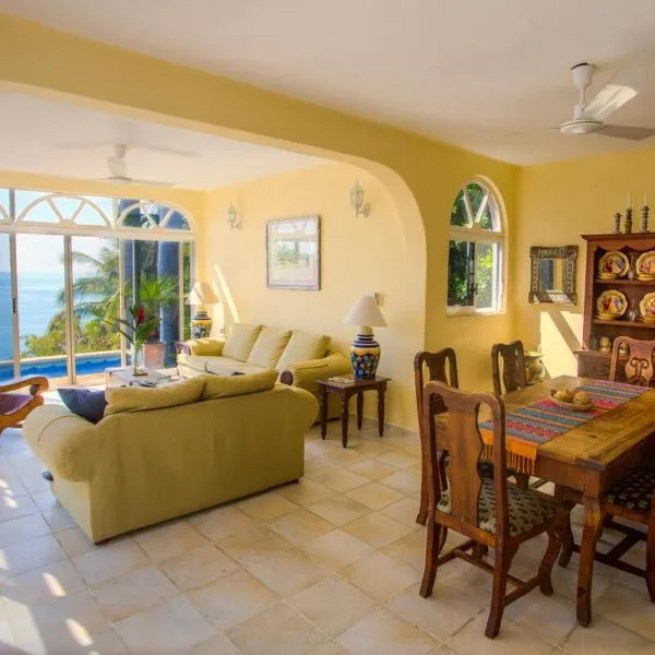 Casa de La Paz - Beautiful Beachfront Villa, hotel v destinaci Puerto Escondido