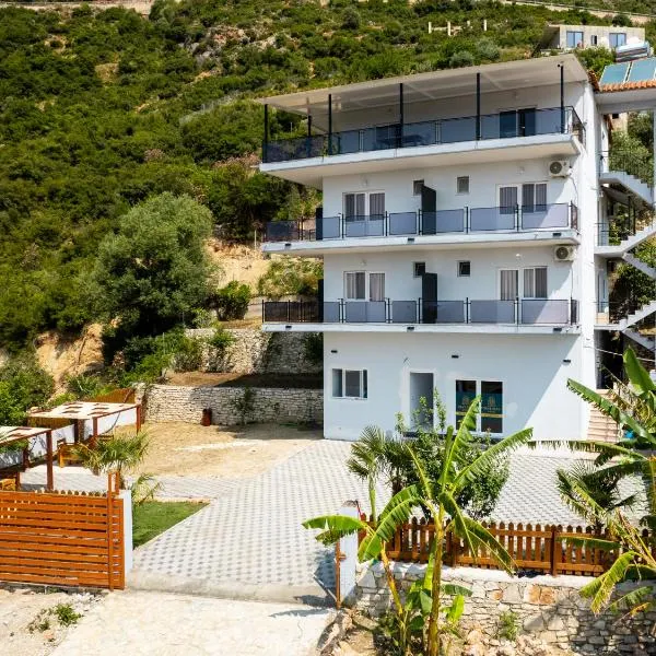 Deve Mar Hotel, hotel in Borsh