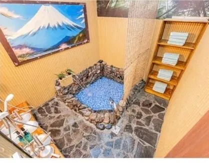 新規オープン岩風呂付ゲストハウス織姫, hotel en Fujiyoshida