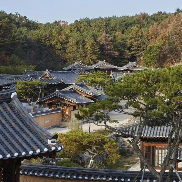 Rakkojae Hahoe Hanok Hotel, hotel in Andong