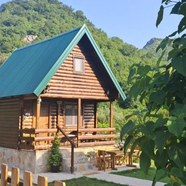 Woodhouse Maja, hotel v destinaci Virpazar