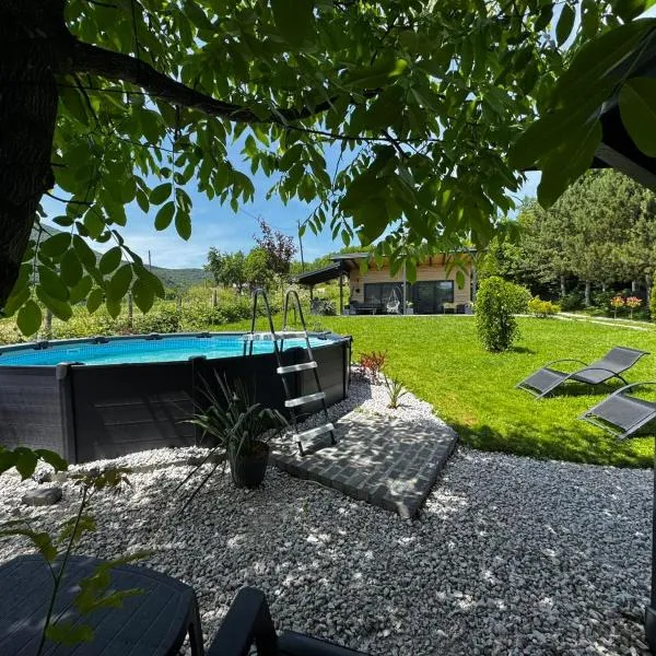Residence Wood Pool & SPA, hotel in Visoko