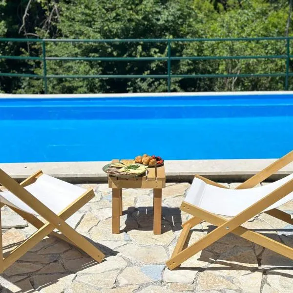 NAJ village, hotel v destinaci Cetinje