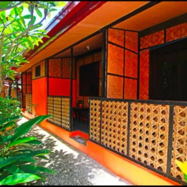 Adriana's Place Tropical Guesthouse, hotel in Panglao