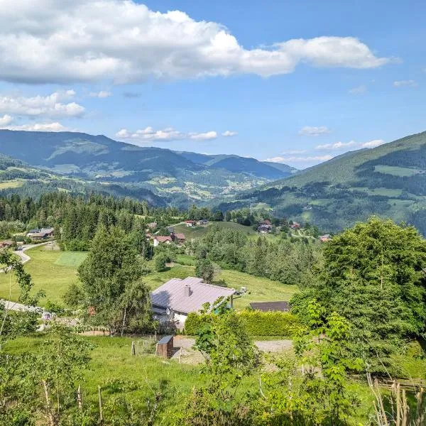 Art-Lodge TinyHouses, hotel v destinaci Afritz
