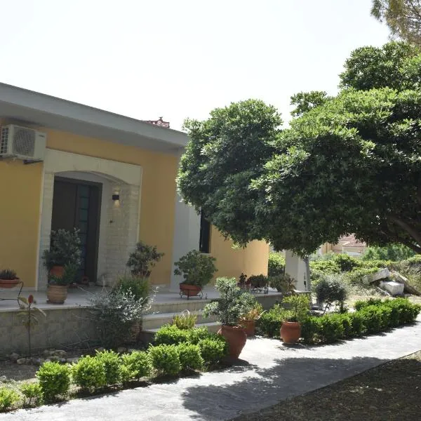 Angelica's House, hotel in Pythagoreio