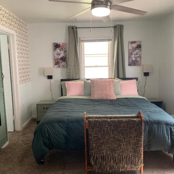 Sage Cottage, hotel in American Falls