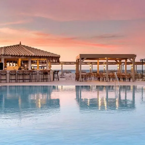 Zeus Hotels Neptuno Beach, hôtel à Amoudara
