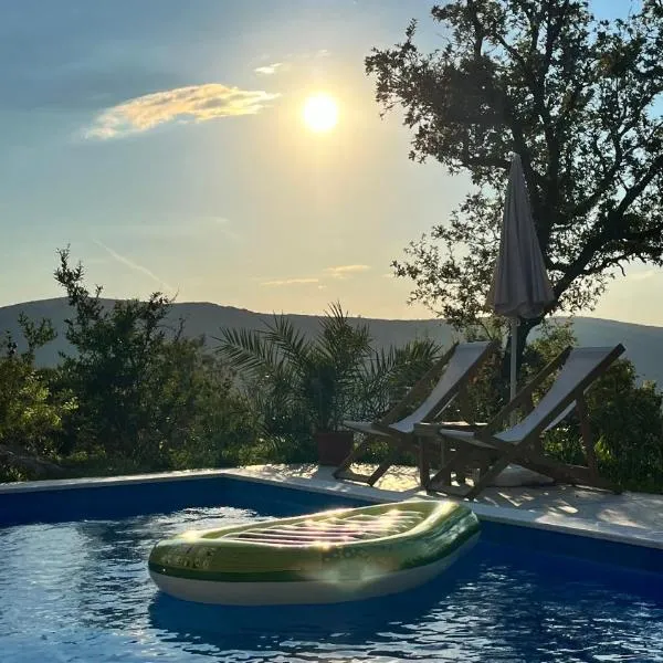 Guesthouse P&A, hotel a Budua