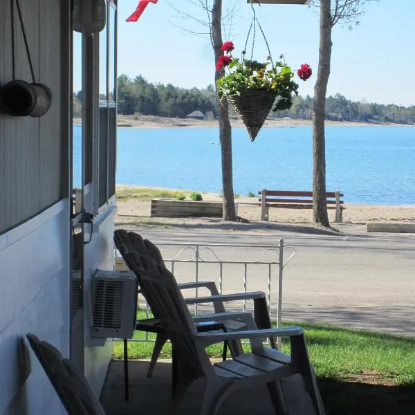 Balm Beach Resort and Motel, hotel di Penetanguishene