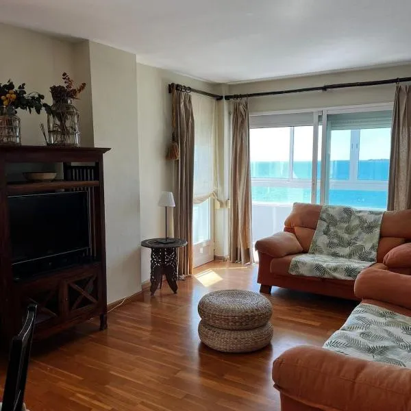 Ocean View Apartment, hotel in Alicante