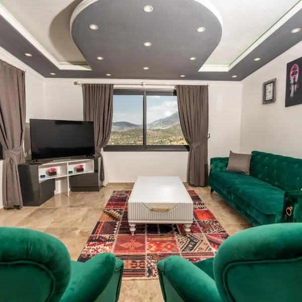 Near Kaputas, luxury apartment with Pool, hotel in Kaş