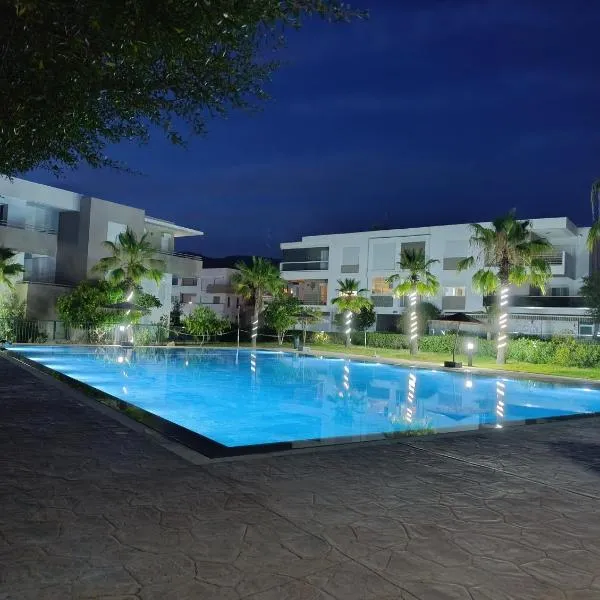 Vista Nest Home - Imi Ouaddar bien équipé avec terrasse, hotel a Agadir nʼ Aït Sa