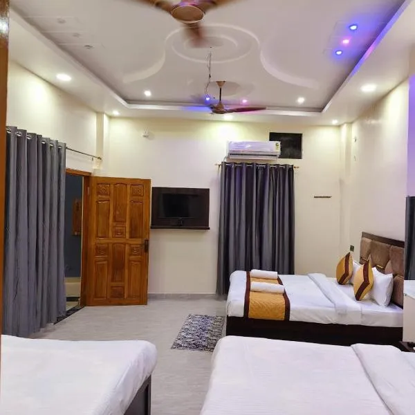 De Classico Residency, hotel a Ayodhya