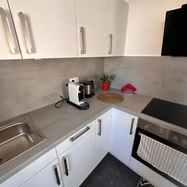 Ferienwohnung Zeciri, hotel v destinaci Gerolstein