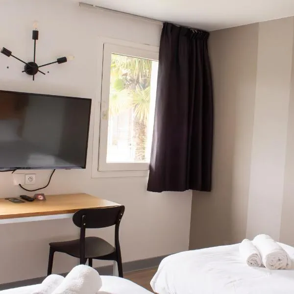 Hôtel Les Genêts Bayonne – hotel w Bajonnie