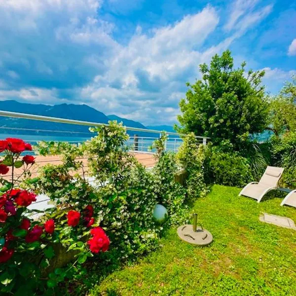 Dock House – hotel w mieście Marone