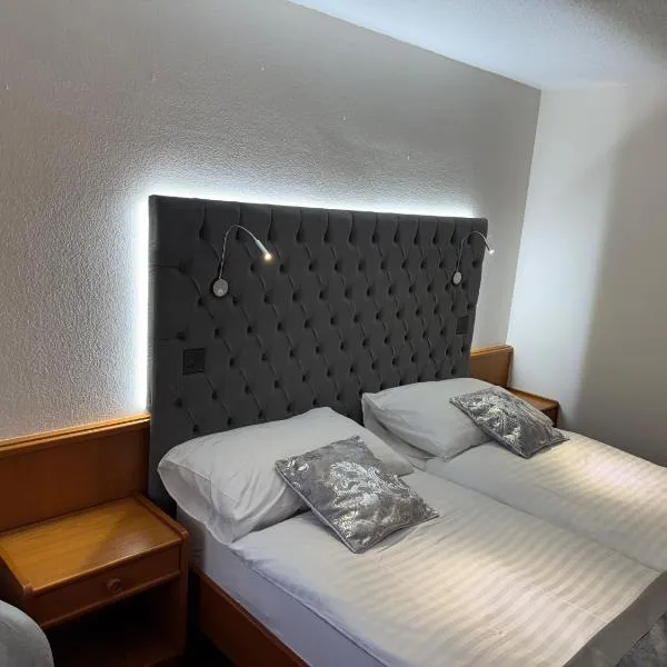Hôtel des Trois Rois, hotel v destinaci Le Locle