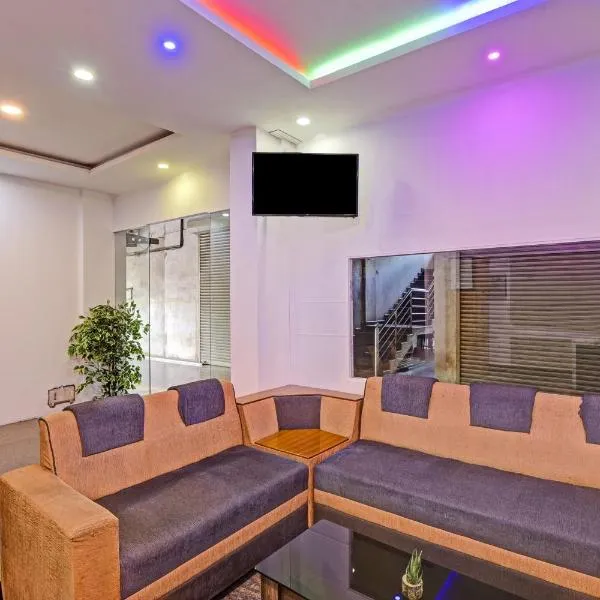 Collection O EXPRESS SUITES, hotel v destinaci Kakkayam