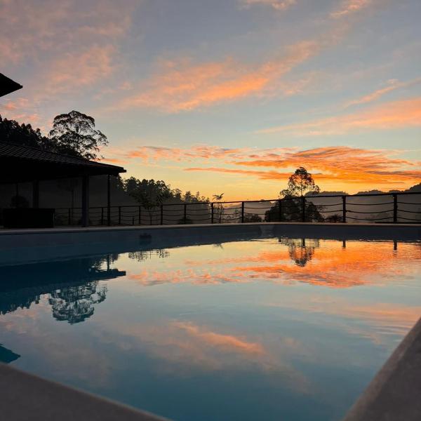 Refúgio Premium nas Montanhas de Alfredo Chaves Refúgio nas Montanhas de Alfredo Chaves com Piscina Jacuzzi Aquecida externa Suite Master com Hidro e Área Gourmet - Foto 5