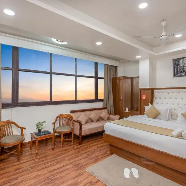 Hotel RK Residency Vasundhara Ghaziabad Delhi NCR, hotel v destinaci Ghaziabád