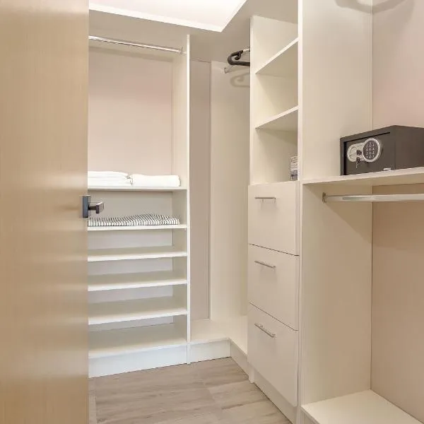 Living I Suites by Yellowkey, hotel din Santo Domingo