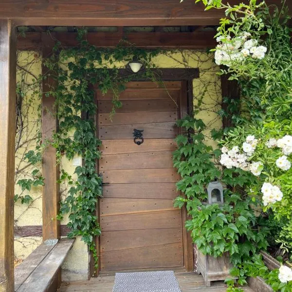 Chambre à la campagne, hotel in Chamblac