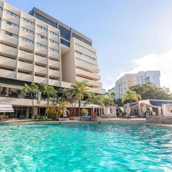 Dominican Fiesta Hotel、サントドミンゴのホテル