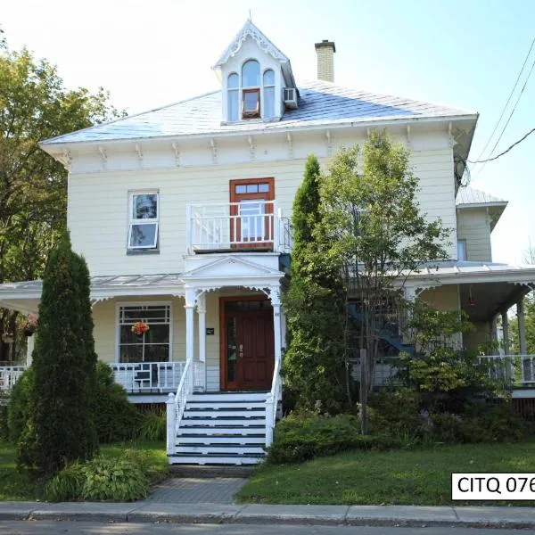 Auberge Internationale de Rivière-du-Loup O76381, hotel v destinaci Rivière-du-Loup