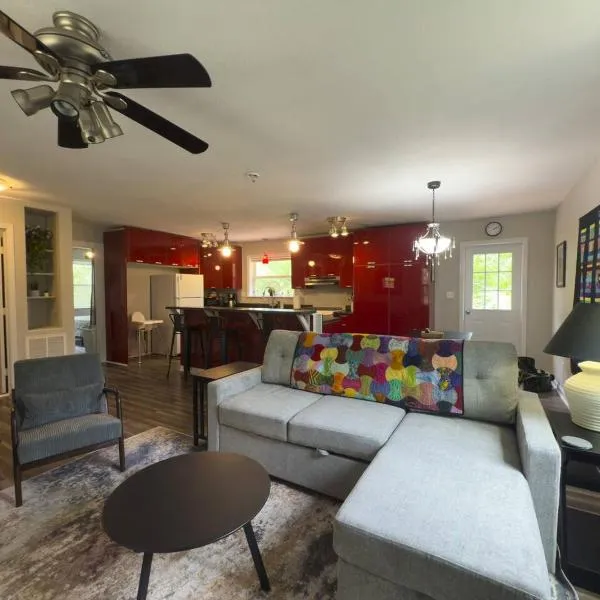 Peace in the Holler, hotel Eureka Springsben