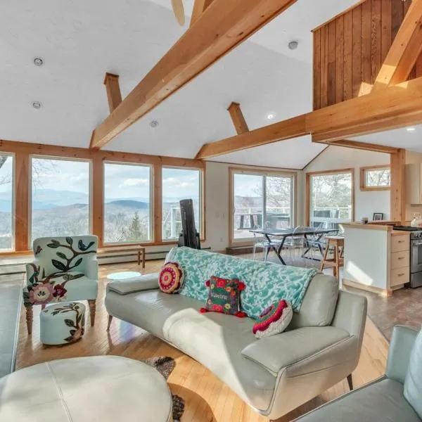 Campton Mountain Ski Retreat for Year-Round Fun -Best view and Best Price Guarantee, hotel v destinaci Campton