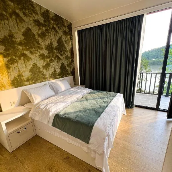 Hotel Canudos, готель у Кутаїсі