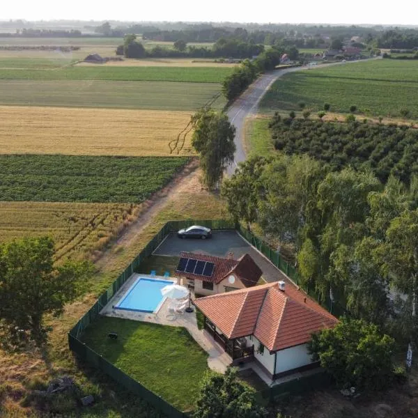 Kuća Pod Brezama, hotel in Tabanović