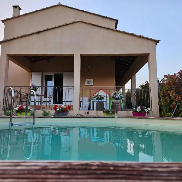 AUPETIT BONHEUR, hotel v destinaci Lauris